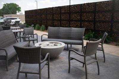 Holiday Inn Express & Suites Onalaska - La Crosse