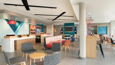avid hotel Boston Logan Airport - Revere