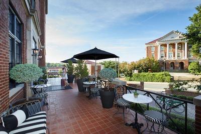 Hotel Weyanoke