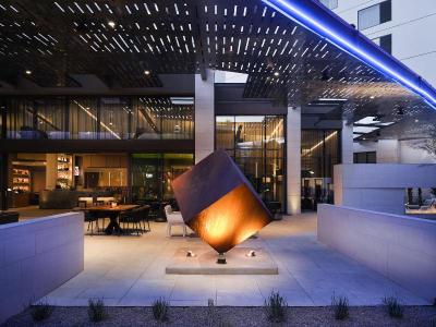 Ac Hotel By Marriott Phoenix Downtown