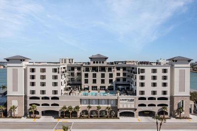 Courtyard Clearwater Beach
