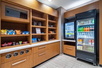 SpringHill Suites by Marriott Charleston Airport &