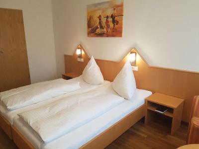 ates Hotel Straßburg - Kehl