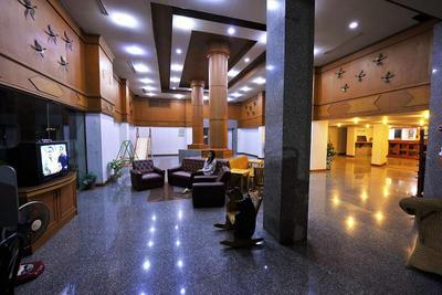 Phayao Northern Lake Hotel by ZUZU