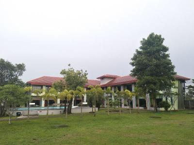 Madoony Resort