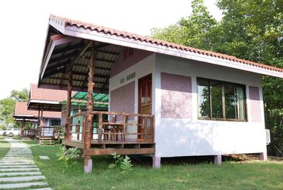Ko Nokyai Resort
