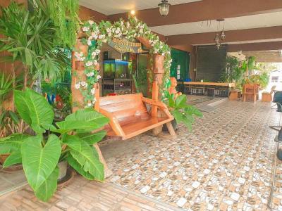 Lert Sri Hotel