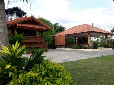 Bank Resort