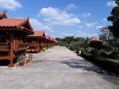 Bank Resort