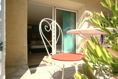 Couette Et Cafe