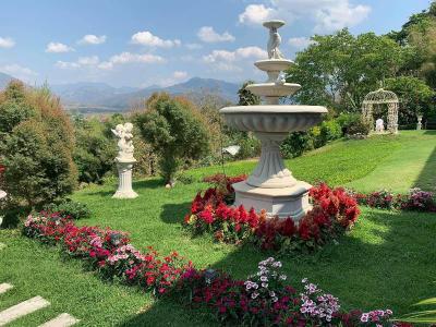 Pua De View Boutique Resort