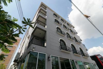 Resortel Lat Phrao 91 by ZUZU