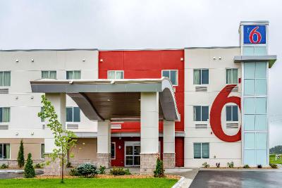 Motel 6 Mankato, MN