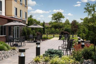 Fairfield Inn & Suites By Marriott Cleveland Tiede