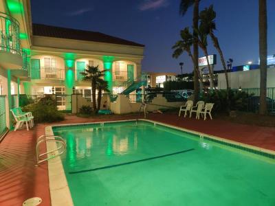 Tivoli Hotel