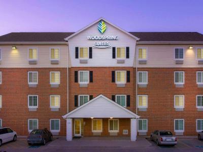 Woodspring Suites Omaha Bellevue