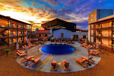 Texican Court, by Valencia Hotel Group