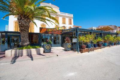 Villa Arena Hotel