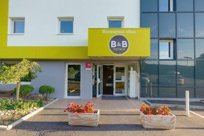 B&B Hotel Saint-Etienne Monthieu