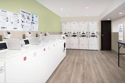 Woodspring Suites Chicago Tinley Park