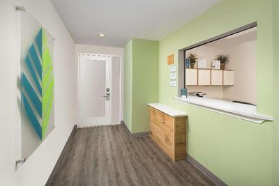 Woodspring Suites Greenville Simpsonville