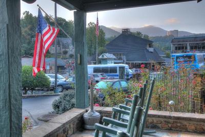 The Historic Gatlinburg Inn