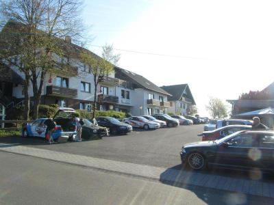 Land-gut-race-Hotel zur Burg Nürburgring