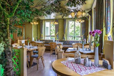 Restaurant & Landhotel Zum Niestetal