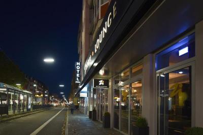 Zi Hotel & Lounge