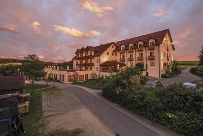 Panorama-Hotel Am See