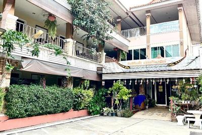 Nan Thara Place by ZUZU