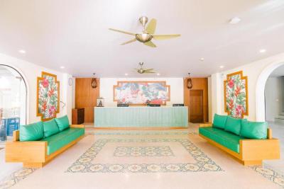 The Pineapple Hotel (SHA)