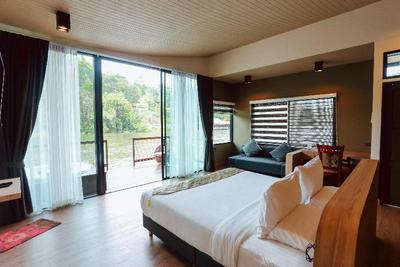 Binlha Raft Resort