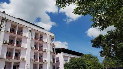 Rich Hotel