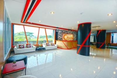 C Tower Hotel by ZUZU
