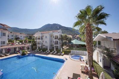 Sea Breeze Hotel & Apartments