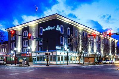 The Penn Stroud Hotel Ascend Collection