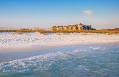 The Henderson, a Salamander Beach & Spa Resort