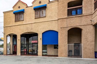 Motel 6 Gardena, CA - South