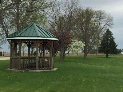 Crest Country Inn