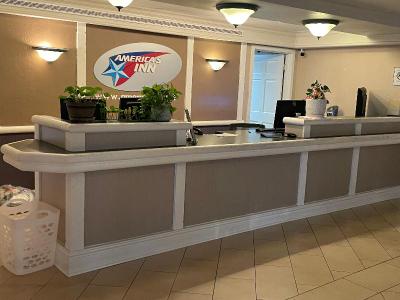 America's Inn - Houston