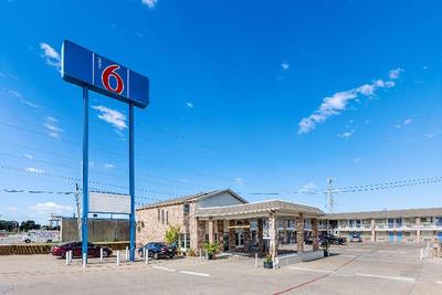 Motel 6 Fort Worth, TX - Convention Center