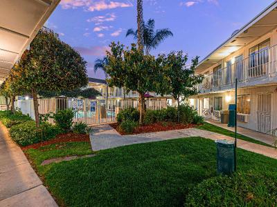 Motel 6 Temecula, CA - Historic Old Town