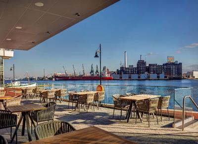 Canopy by Hilton Baltimore Harbor Point