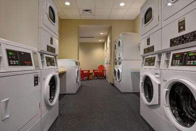 Home2 Suites by Hilton Orlando Flamingo Crossings