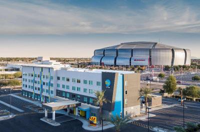 Tru by Hilton Phoenix Glendale Westgate
