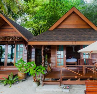 Lipe Beach Resort