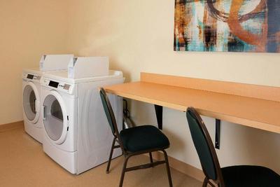 Fairfield Inn & Suites By Marriott Raleigh Capital
