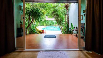 Baan Klang Aow Beach Resort