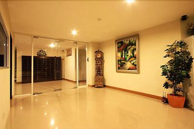 The Chateau Luxury Serviced Apartment